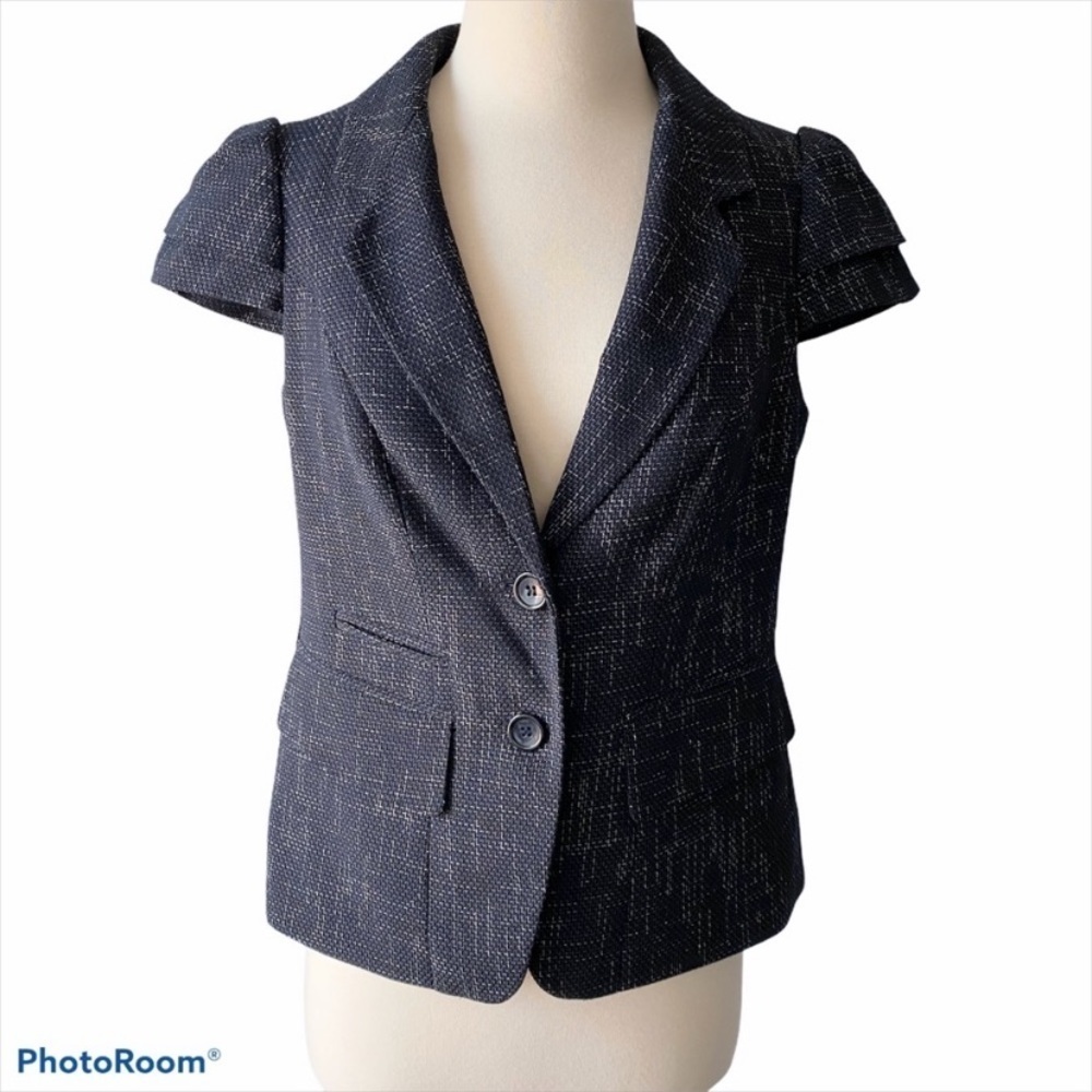 The limited  short sleeve blazer size S new - Picture 2 of 9